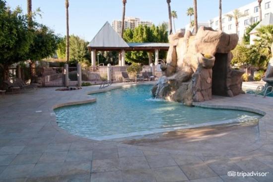 Midtown Garden Hotel Phoenix Exteriör bild