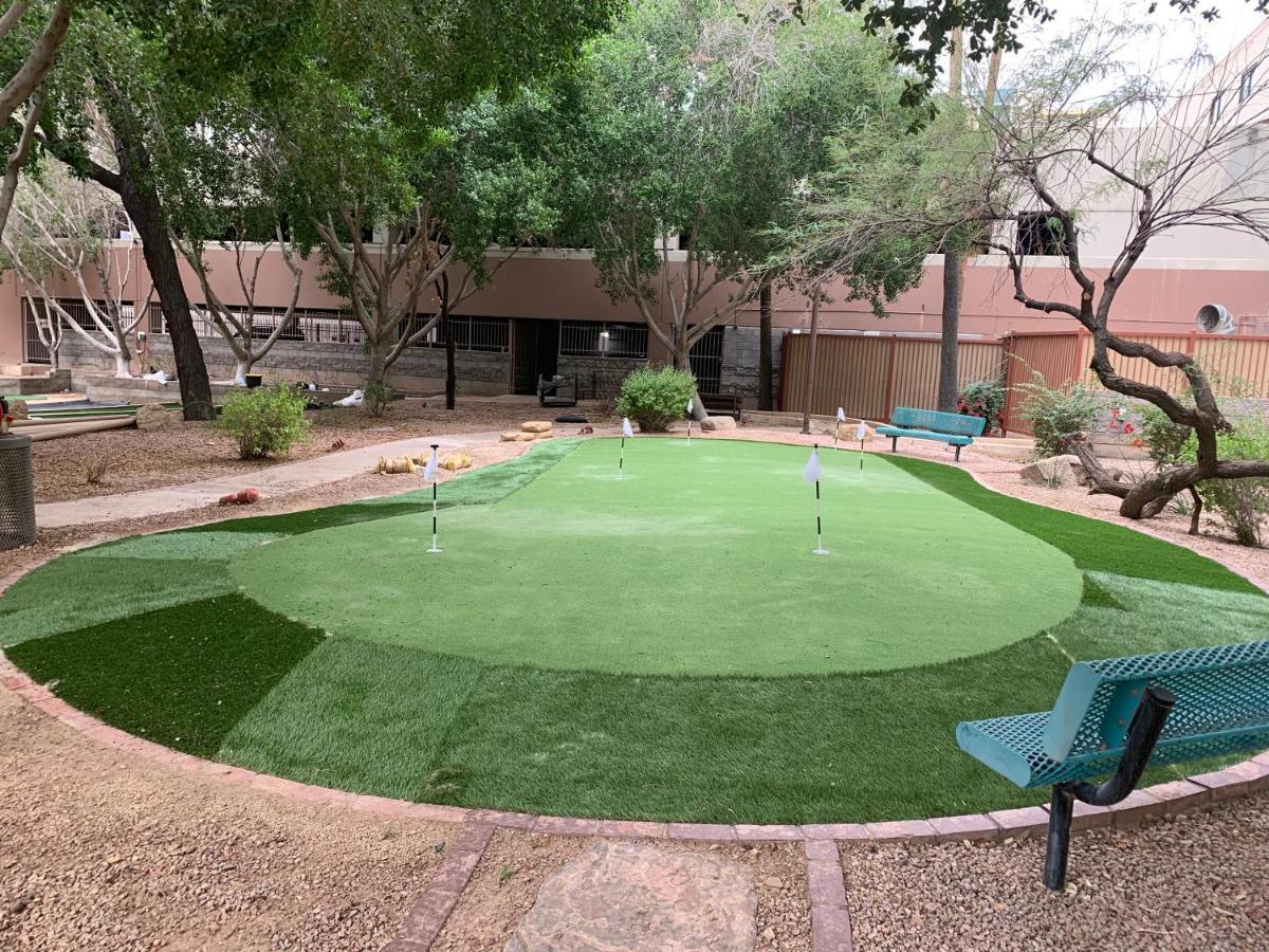 Midtown Garden Hotel Phoenix Exteriör bild